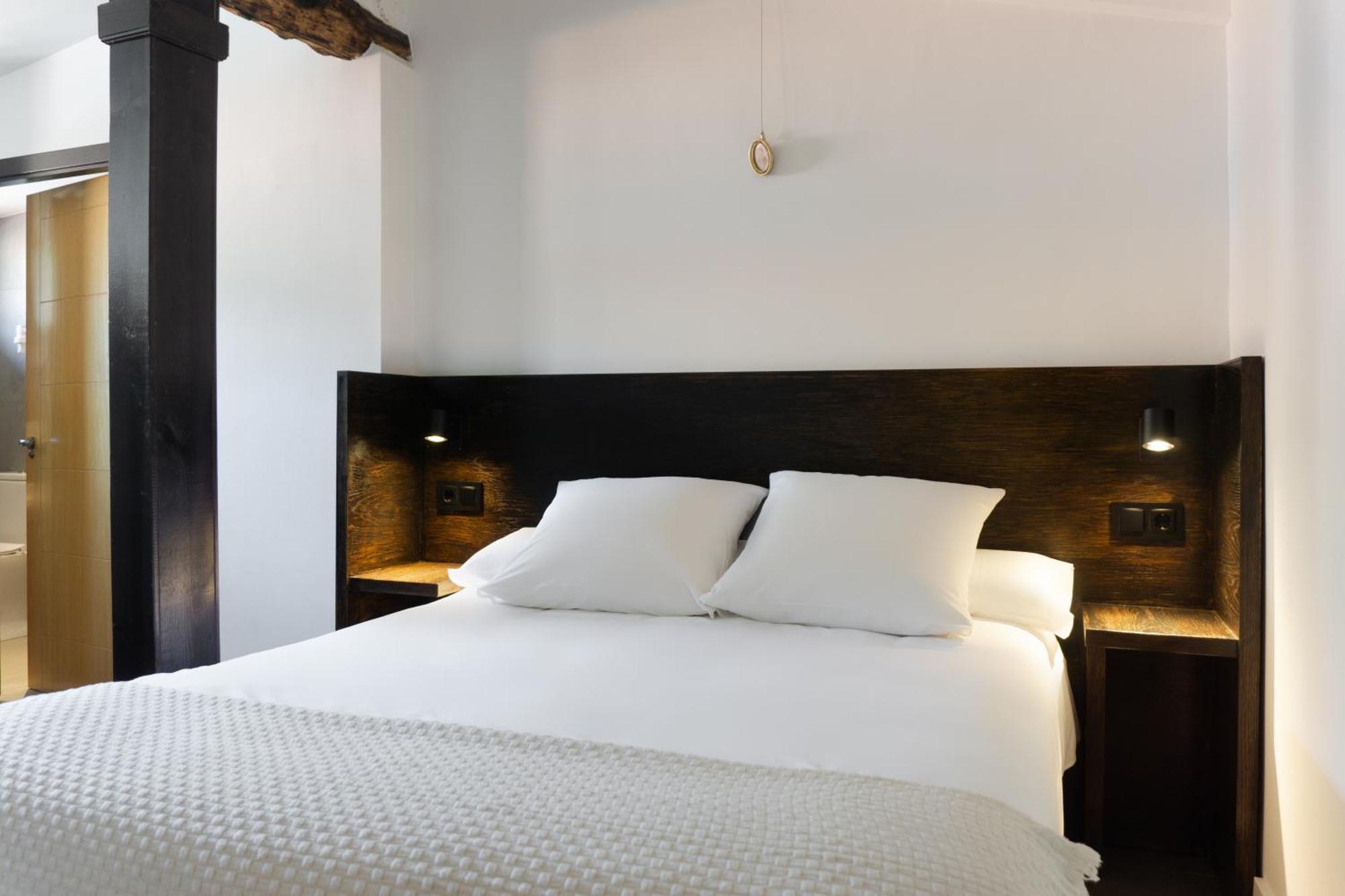 La Antigua Fonda Relator Apartment Hervas Bagian luar foto