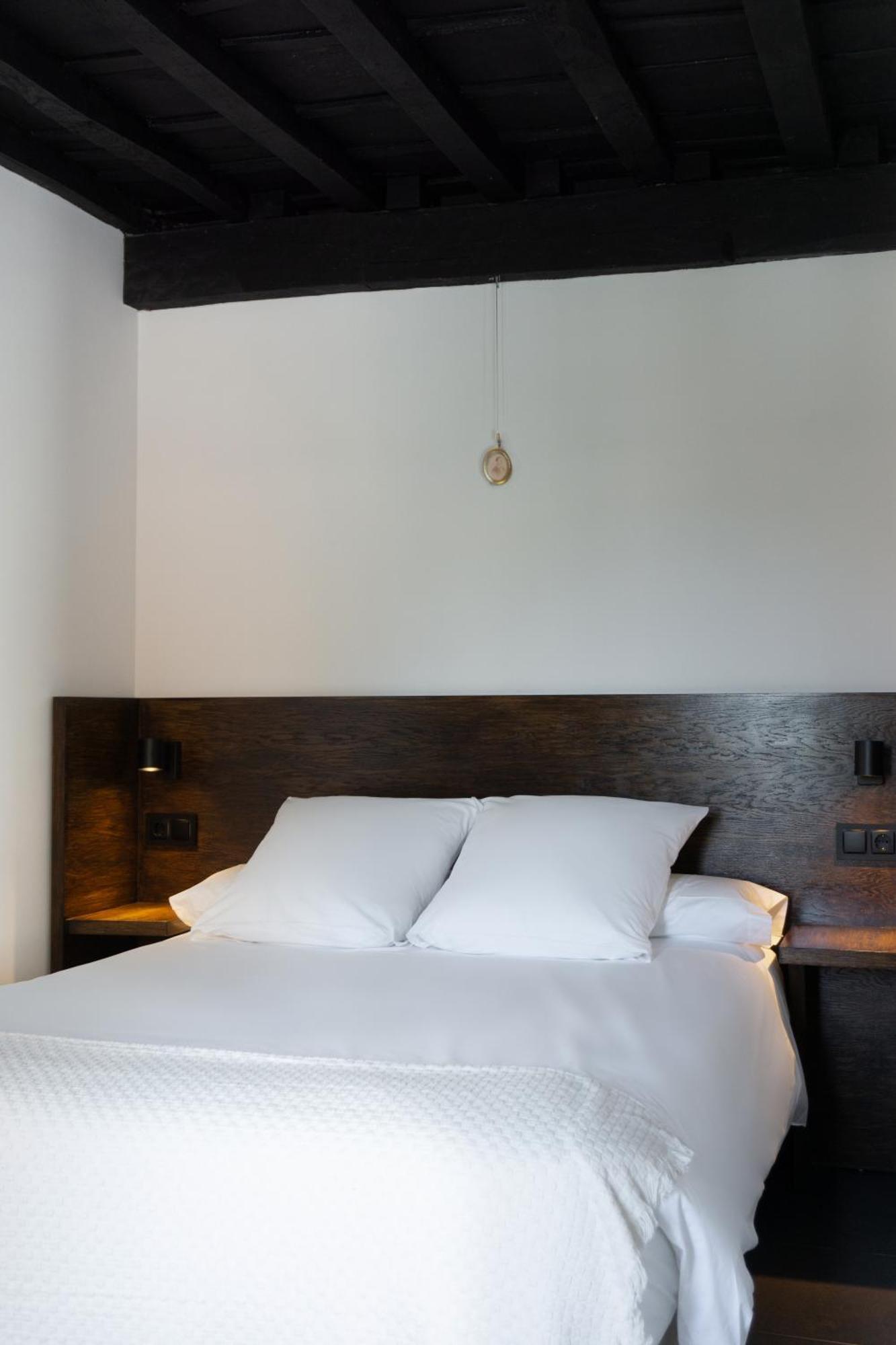 La Antigua Fonda Relator Apartment Hervas Bagian luar foto